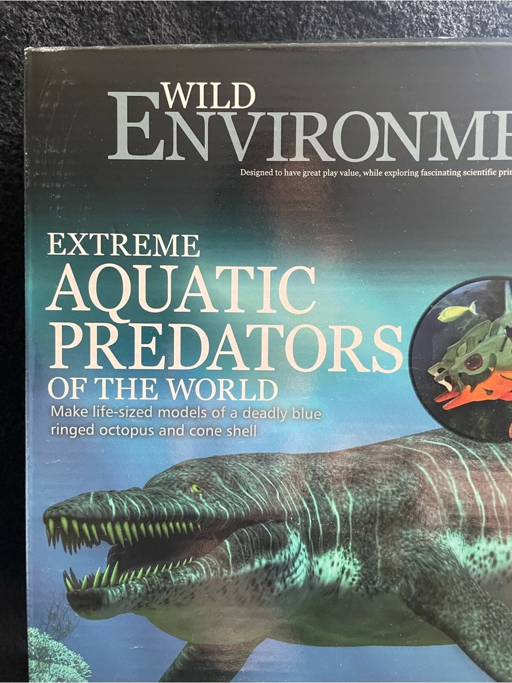 NIB Wild Environmental Science Extreme Aquatic Predators Kit